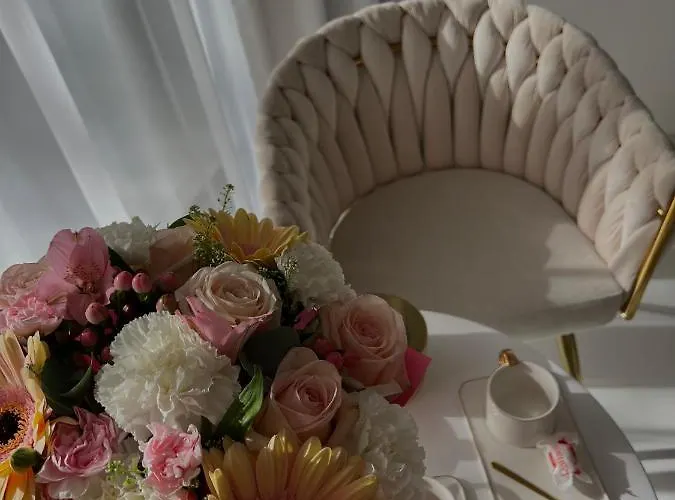 Apartment Gold Luxury Romantic Private Jacuzzi & Sauna